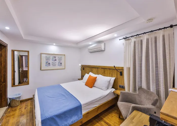 Hotel Old Town *