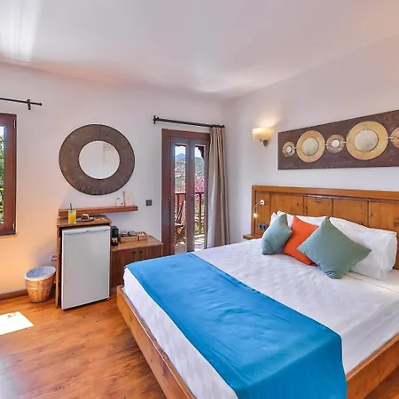 Old Town Hotel *